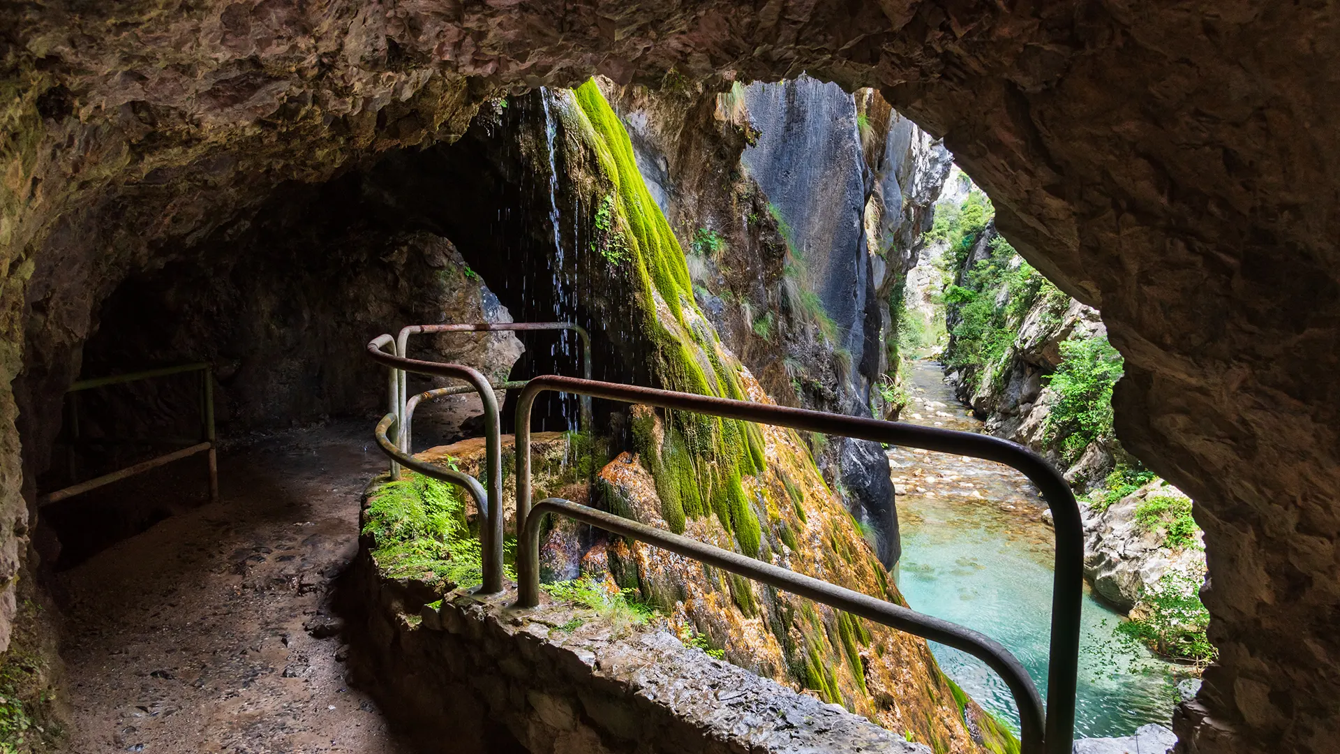 Desfiladero del Cares en Caín León